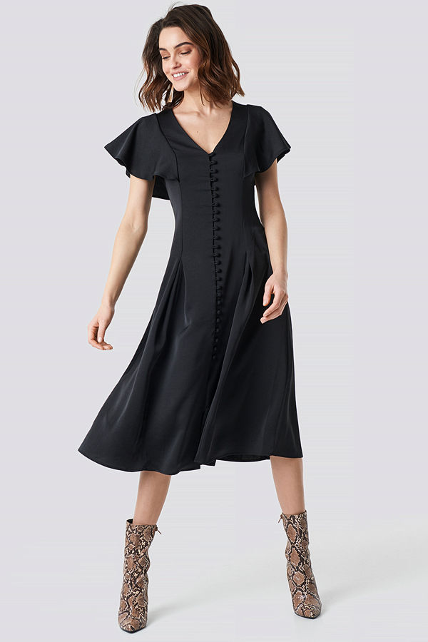 NA-KD Party Button Up Flounce Sleeve Dress svart