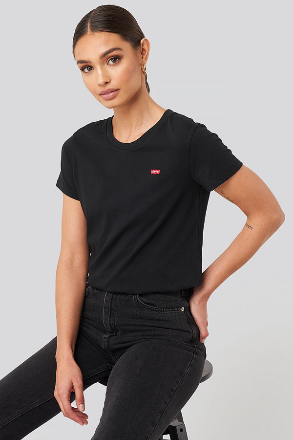 Levi's Perfect Tee Small Batwing svart