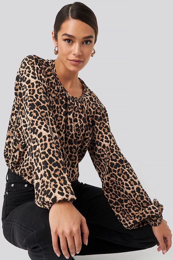 NA-KD Boho Balloon Sleeve Leo Blouse brun