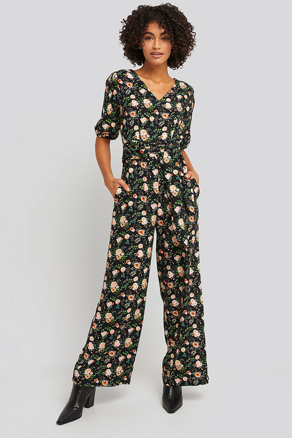 NA-KD Puff Sleeve Wide Leg Jumpsuit svart