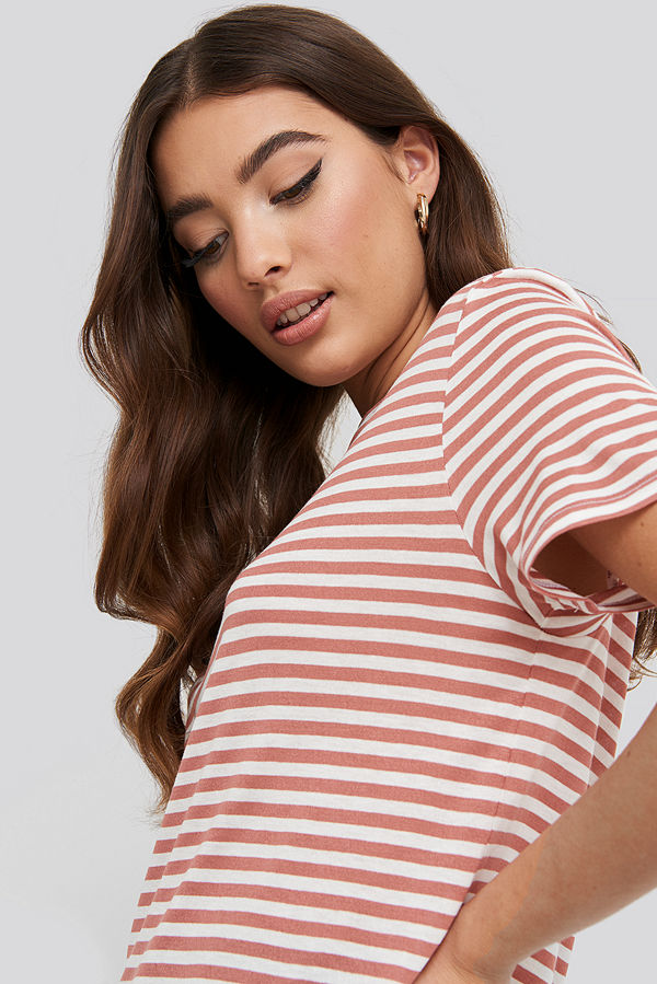 NA-KD Basic Striped Viscose Tee rosa
