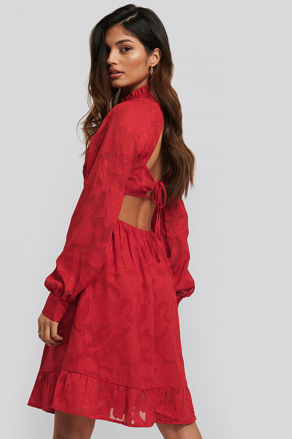NA-KD Boho Open Back Flower Applique Dress röd