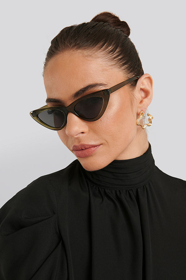 NA-KD Accessories Long Edge Cateye Sunglasses grön