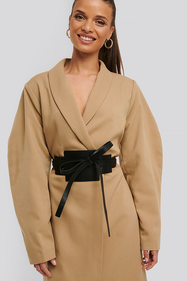 NA-KD Accessories Squared Shaped Layered Waist Belt svart