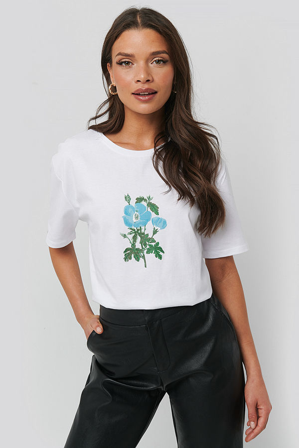 NA-KD Flower Print Oversized Tee vit