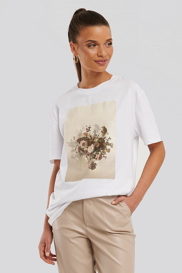 NA-KD Flower Printed Unisex Tee vit