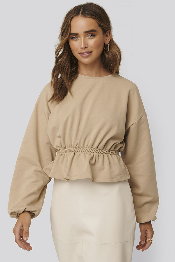 NA-KD Tröja Med Rynkdetalj beige