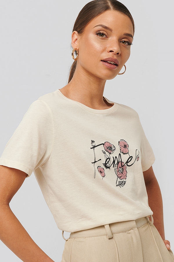 NA-KD Feme Print Basic Tee beige