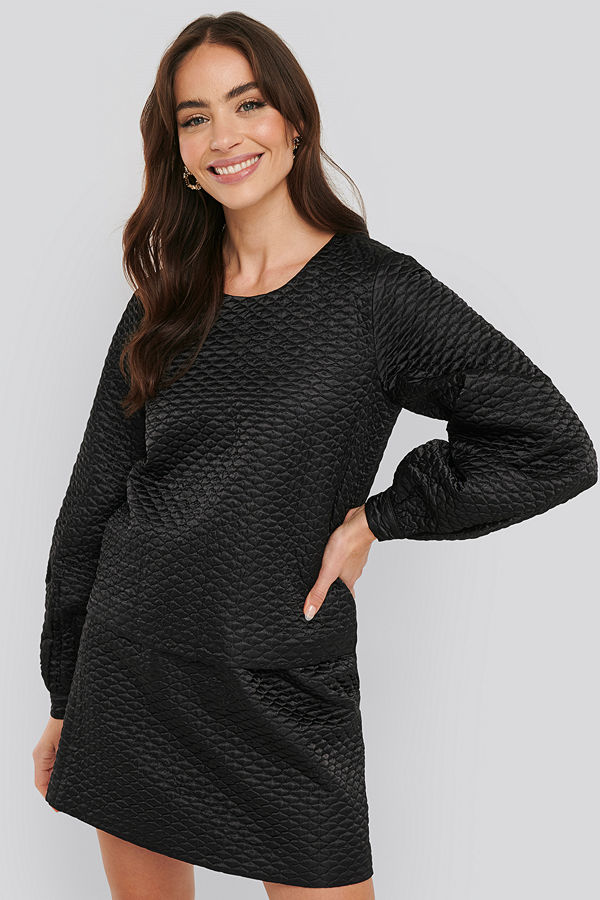 NA-KD Trend Quilted Balloon Sleeve Blouse svart