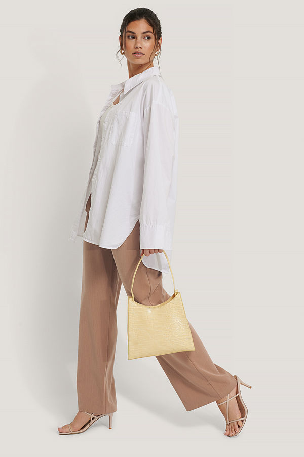 NA-KD Accessories gul axelväska Croc Trapeze Mini Tote beige