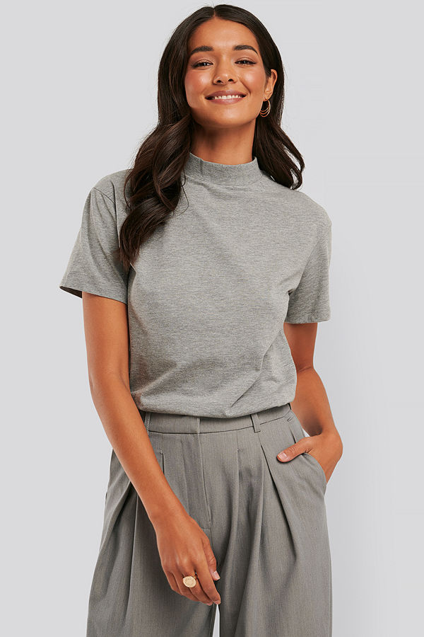 Trendyol Neck Basic Knitted T-shirt grå