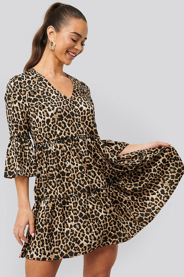 NA-KD Boho V-neck Ruffle Dress leopard