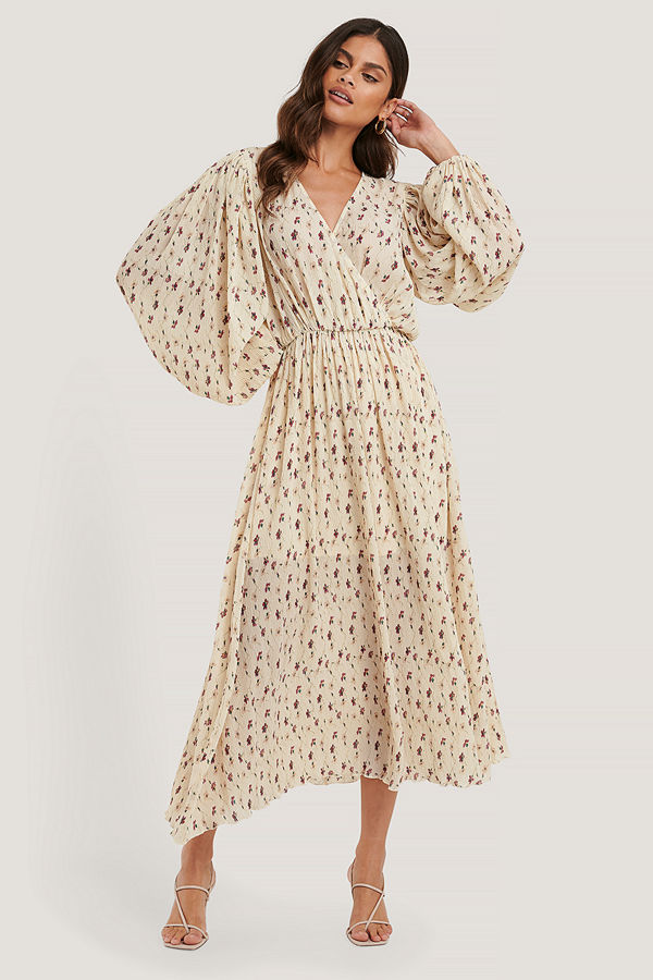 NA-KD Boho Omlottklänning Med Ballongärm Och Struktur beige