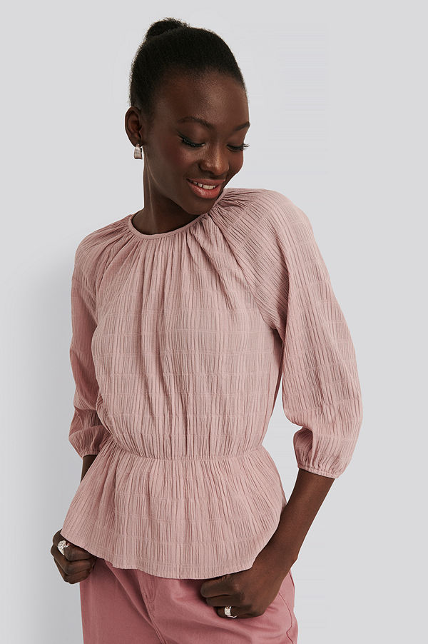 NA-KD Blus Med Struktur rosa