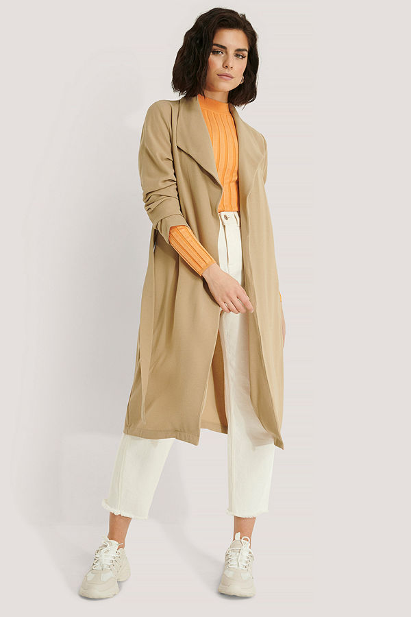 NA-KD Lätt Kappa Med Bälte beige