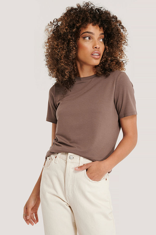 NA-KD Reborn T-Shirt brun