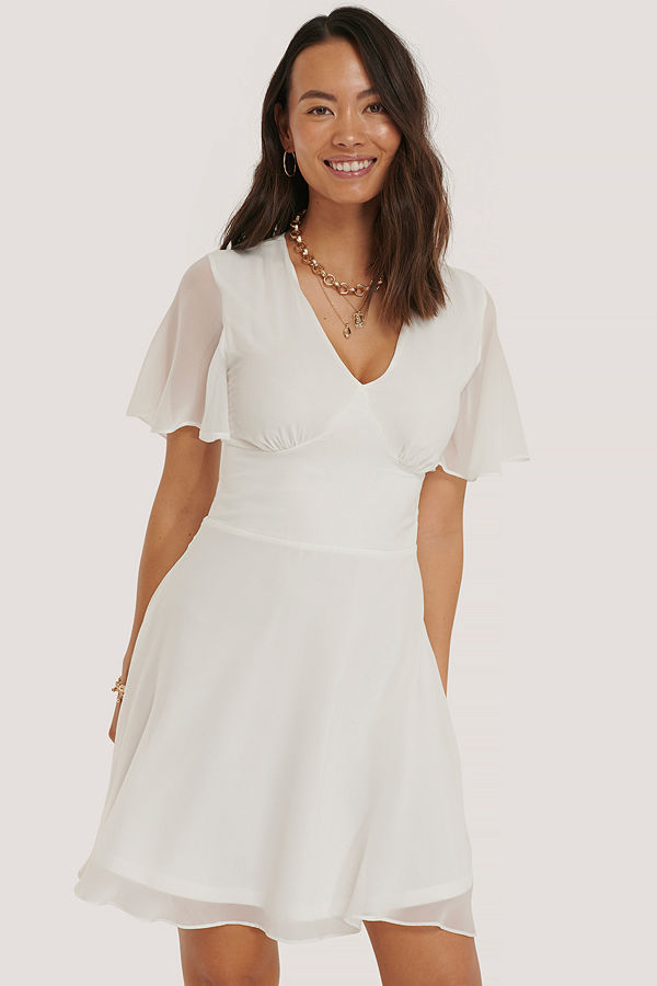 NA KD Boho Miniklänning Med Markerad Midja vit Klänningar Vita klänningar Fina klänningar online Modegallerian