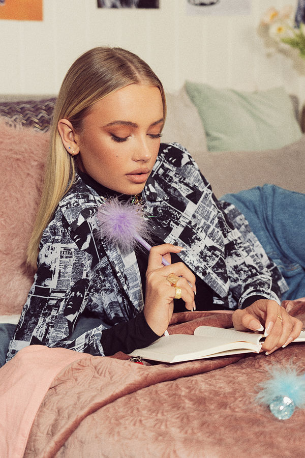 Emma Ellingsen x NA-KD Chiffongskjorta multicolor