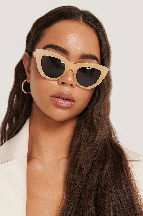 NA-KD Accessories Chunky Pointy Cat Eye Sunglasses beige