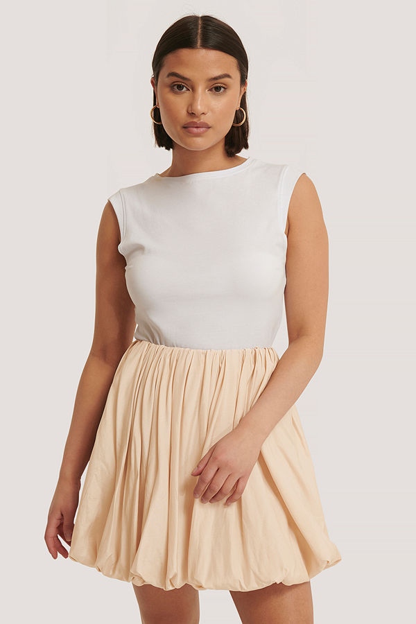 NA-KD Trend Miniballongkjol beige