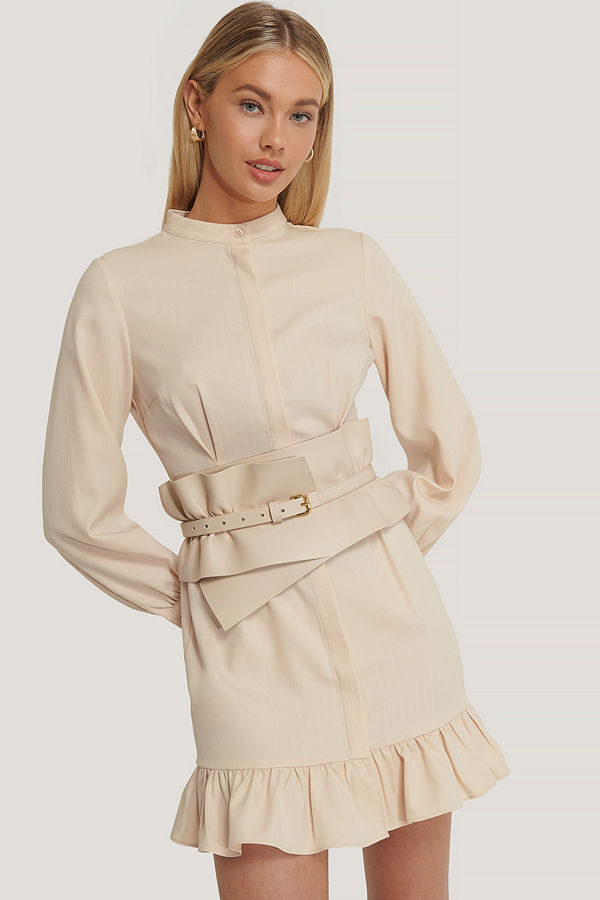 Basma & Merna x NA-KD Brett Paperwaistbälte beige