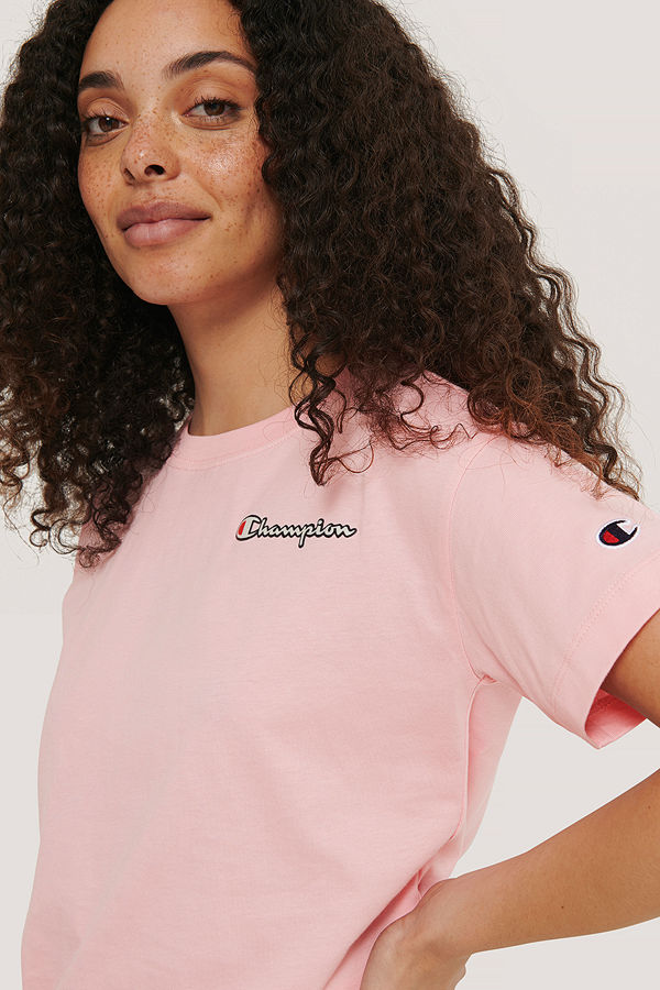 Champion T-Shirt Med Rund Halsringning Och Logo rosa