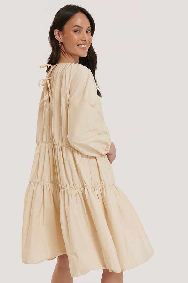NA-KD Trend Oversized Klänning beige