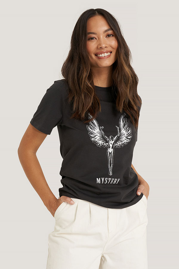 NA-KD T-Shirt Med Mystery Angel-Tryck svart