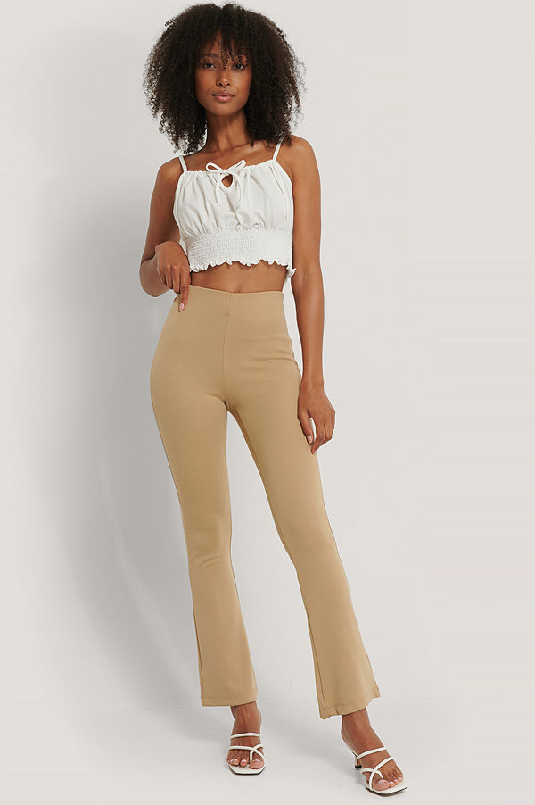 NA-KD Bootcut-Byxor beige
