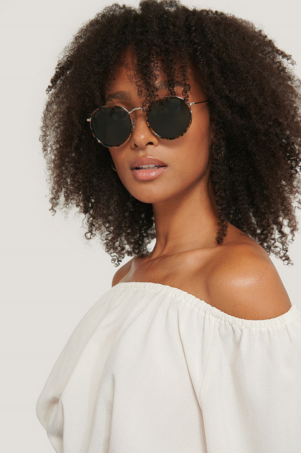Corlin Eyewear Solglasögon Med Rund Metallbåge brun