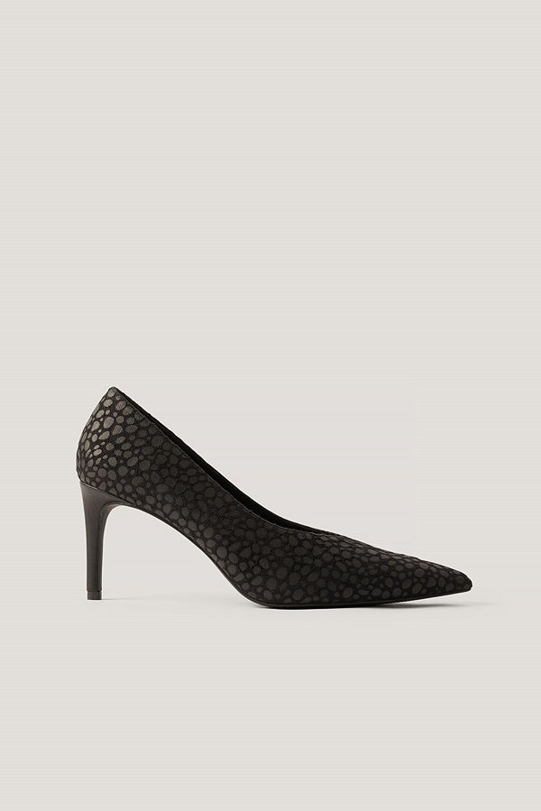 NA-KD Shoes Spetsiga Pumps Med V-Skärning svart