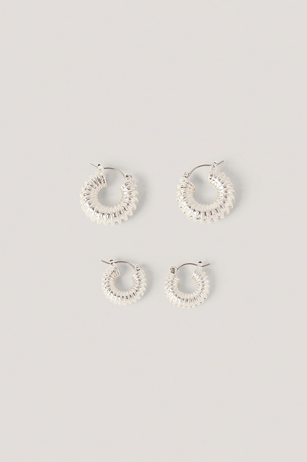 NA-KD Accessories smycke Dubbelpack Tjocka, Veckade Hoops silver