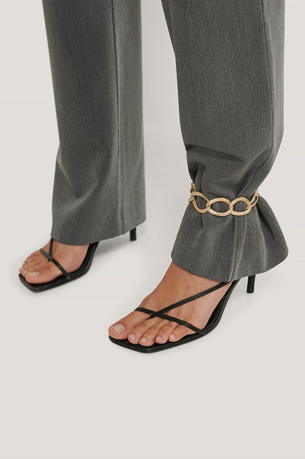 NA-KD Accessories smycke Chunky Hamrad Ankelkedja guld