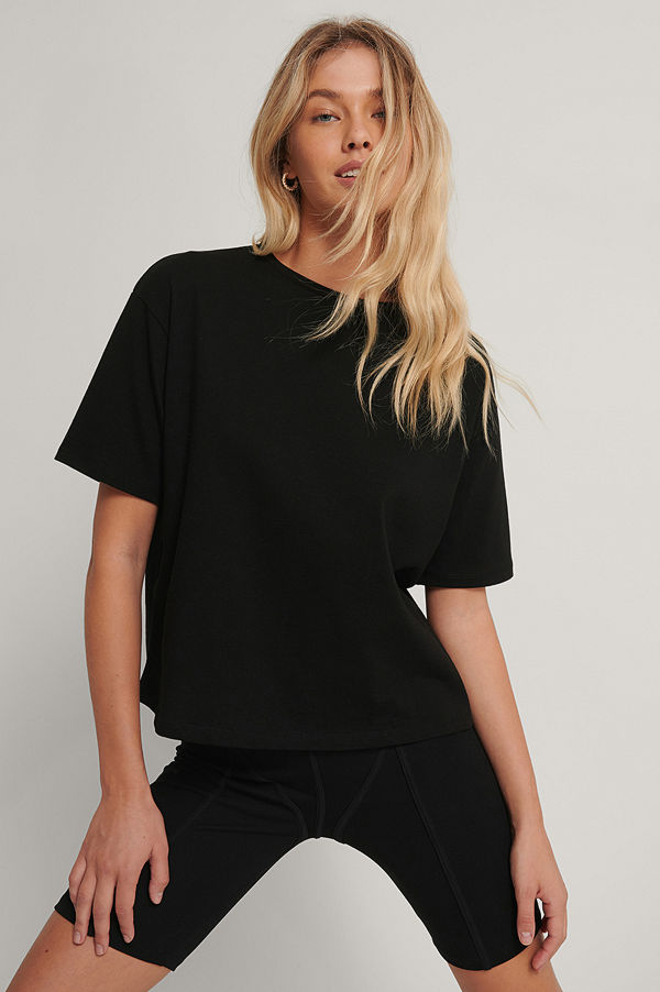 NA-KD Basic Ekologisk Oversize T-shirt svart