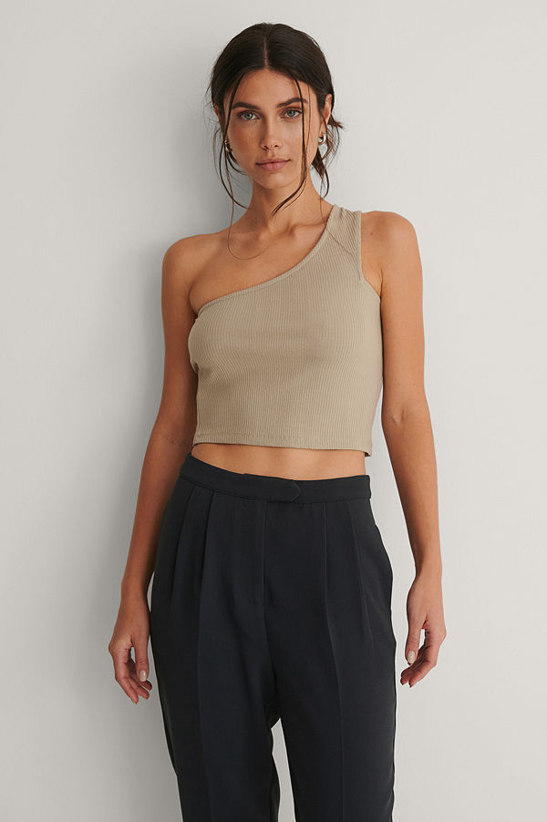 NA-KD Basic Ribbad topp med en axel beige