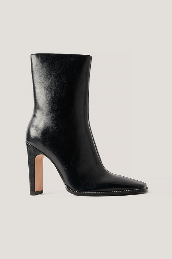 NA-KD Shoes Högklackade Stövlar Med Strassdetalj svart