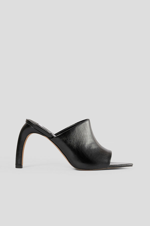 NA-KD Shoes Mules Med Svängd Klack svart