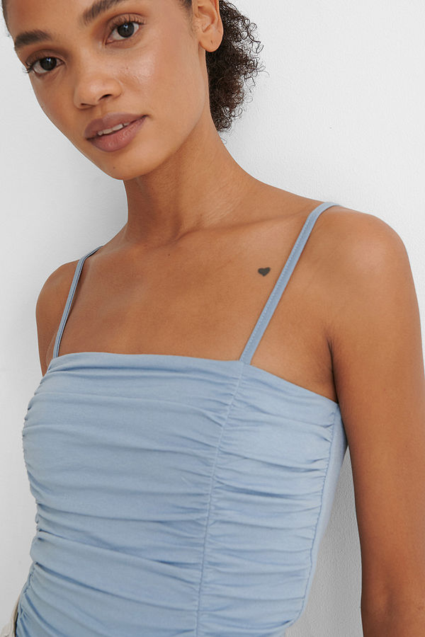 NA-KD Rouched Cropped Singlet blå