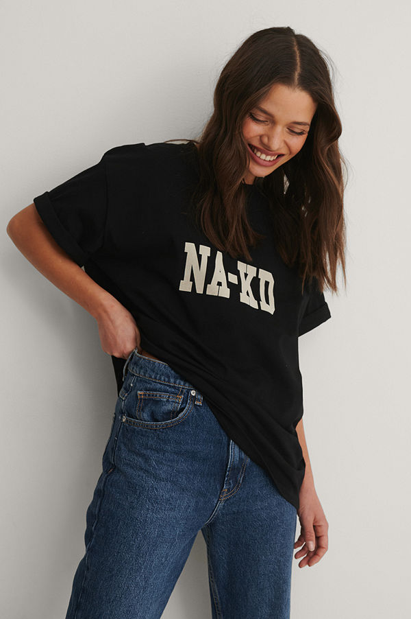 NA-KD Reborn Ekologisk T-shirt Med Logga svart