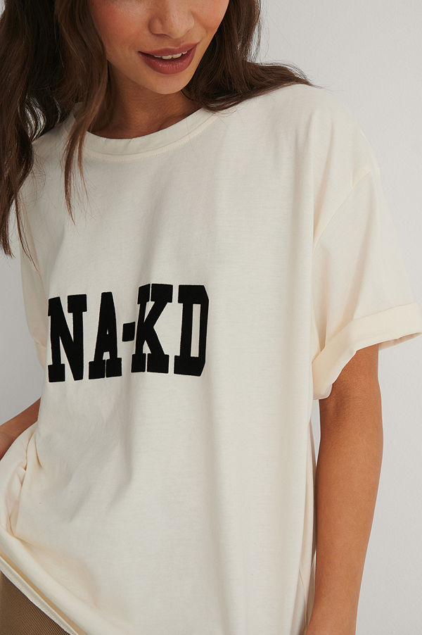 NA-KD Reborn Ekologisk T-shirt Med Logga beige