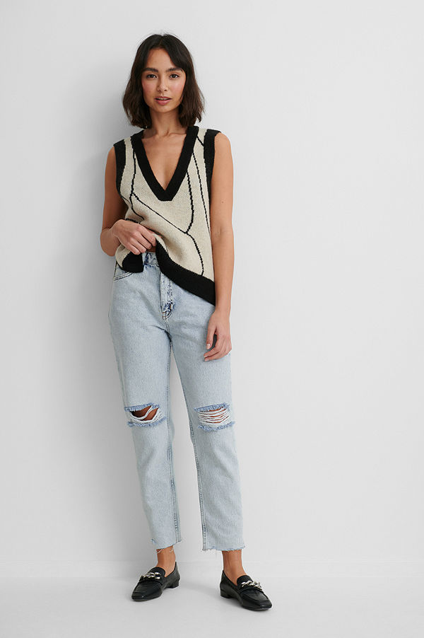 NA-KD Ekologiska jeans med slitningar på knäet och hög midja blå