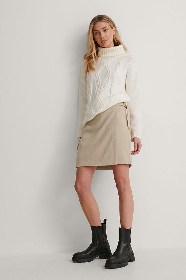 NA-KD Classic Minikjol Med Omlott beige