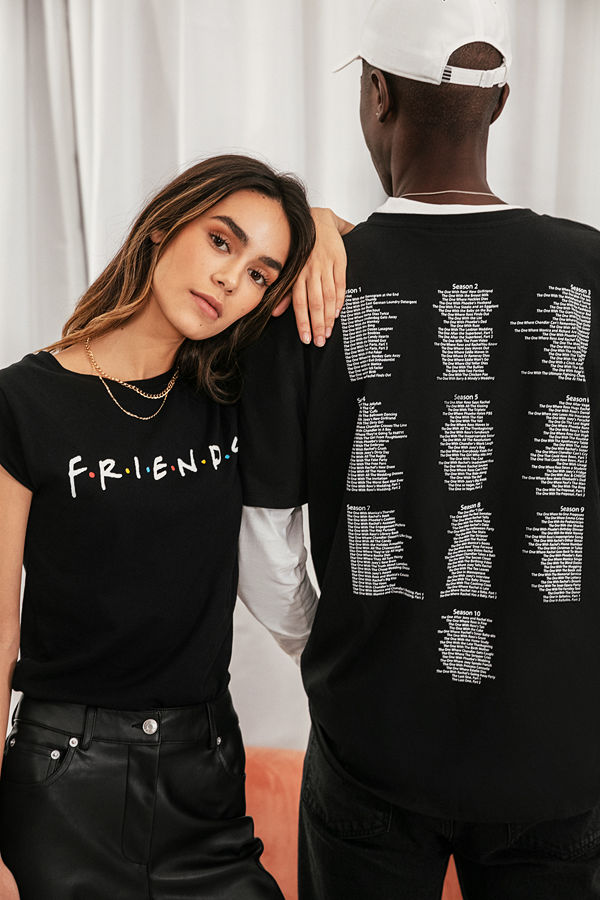 Warner Bros. FRIENDS Print Raw Edge Tee svart