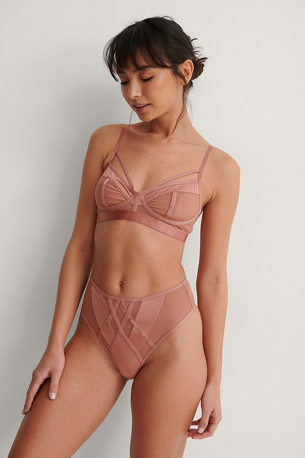 NA-KD Lingerie V-String rosa