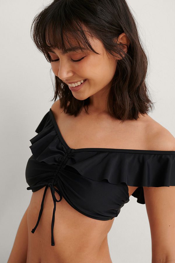 NA-KD Swimwear Off-Shoulder-Bikinitopp svart