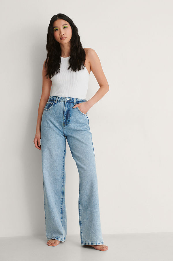 NA-KD Trend Vida Jeans Med Hög Midja Och Vintagelook blå