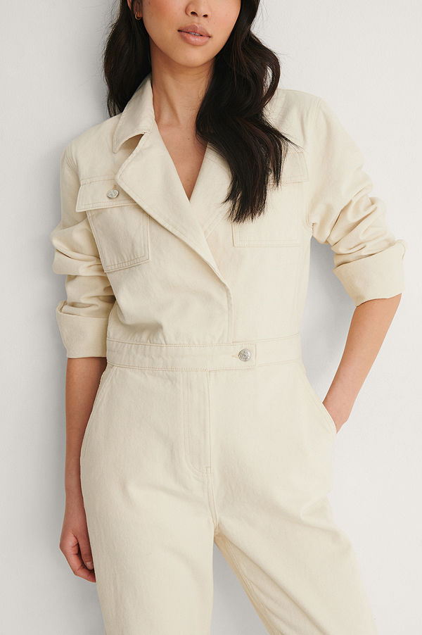 NA-KD Ekologisk Omlottjumpsuit offvit