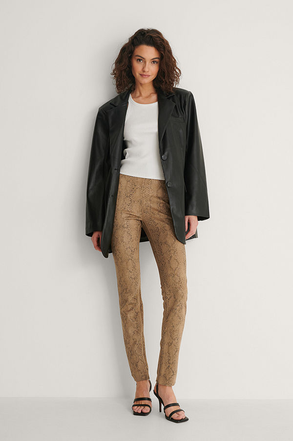 NA-KD Party Slim Fit-Byxor brun