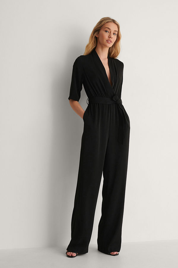NA-KD Party Kimonojumpsuit svart
