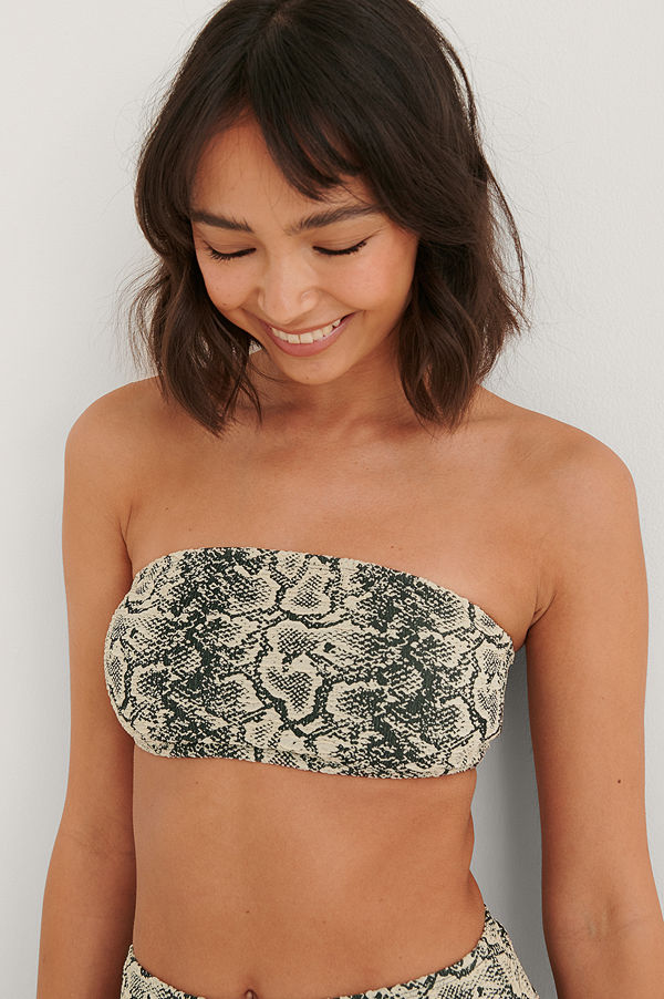 NA-KD Swimwear Ormmönster Bandeaubikini-överdel beige